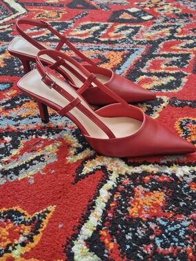 Elegant Red Pointed-Toe Slingback Heels for Women Size 38 7.5-8" Red Pumps